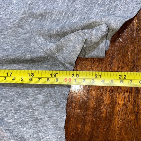Abercrombie & Fitch Sz Medium Or MuscleFit Large Indian Head Mens T Shirt Grey - Picture 9 of 13